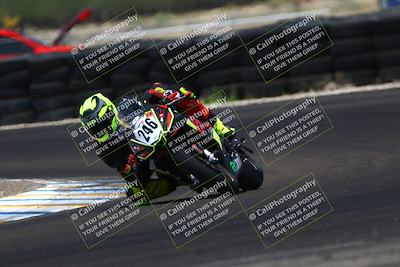 media/Jun-07-2025-TrackDaz (Sat) [[4413525952]]/A Group/1pm (Turn 1)/
